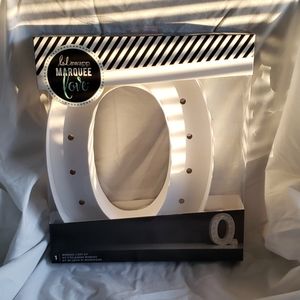 *SALE* Letter Q Light Kit